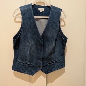 Evereve Blue Denim Vest